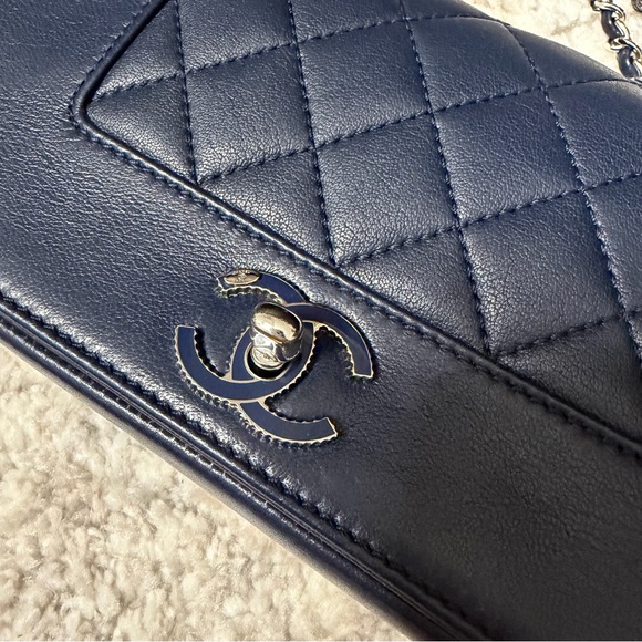 Chanel Navy Quilted Handbag - Picture 6 of 16